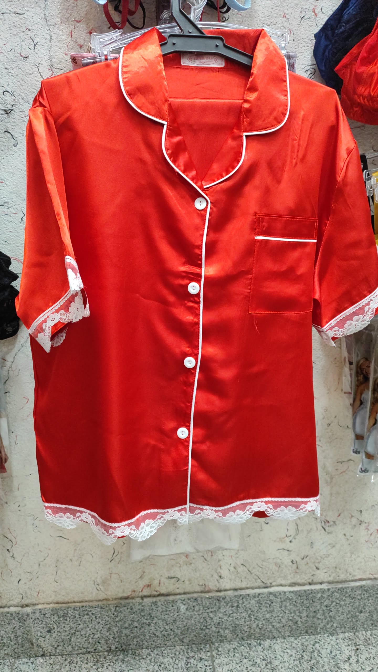 ست ساتن قرمز سایز بزرگ 4XL